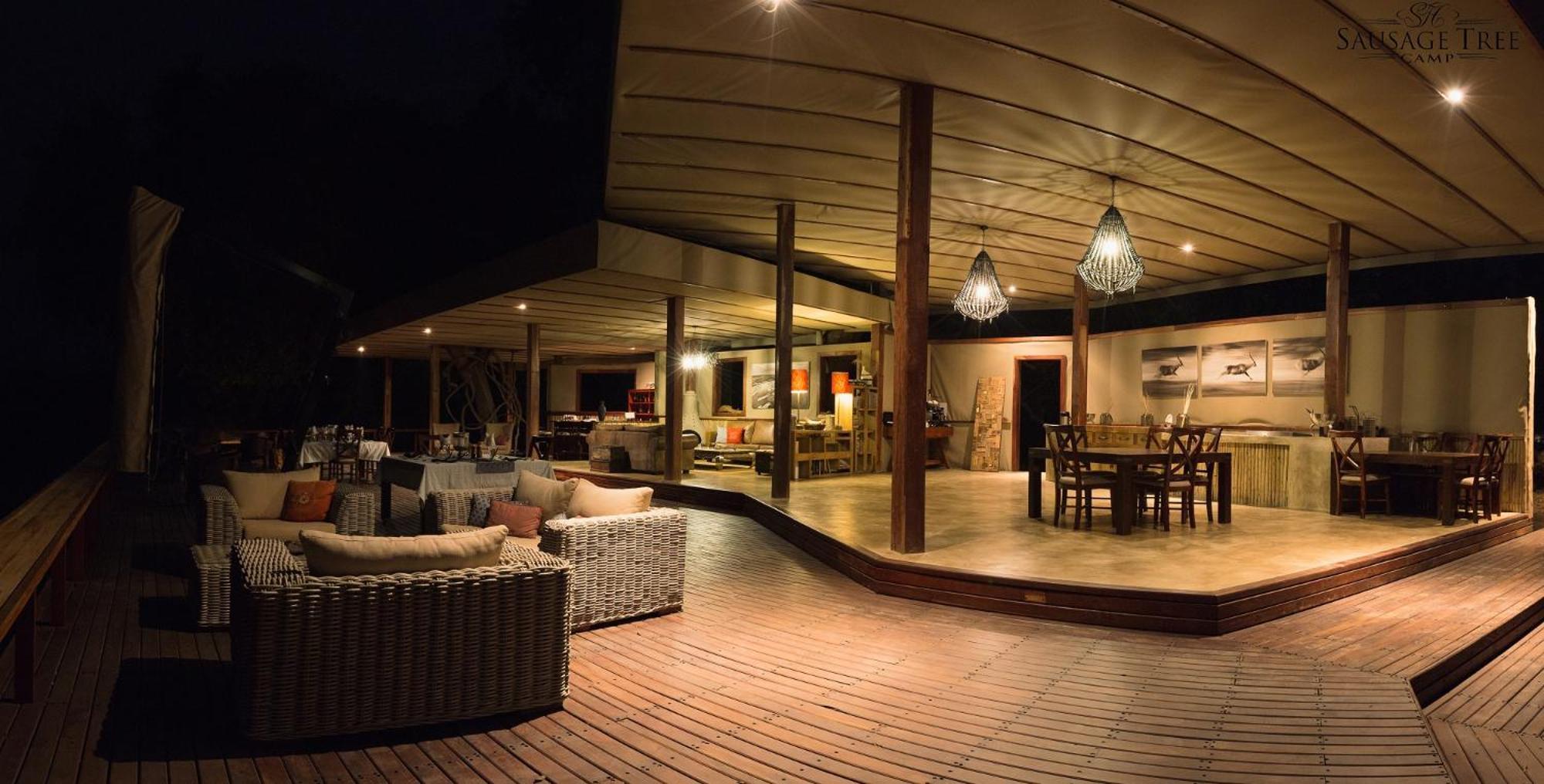 Sausage Tree Camp Jeki Ngoại thất bức ảnh
